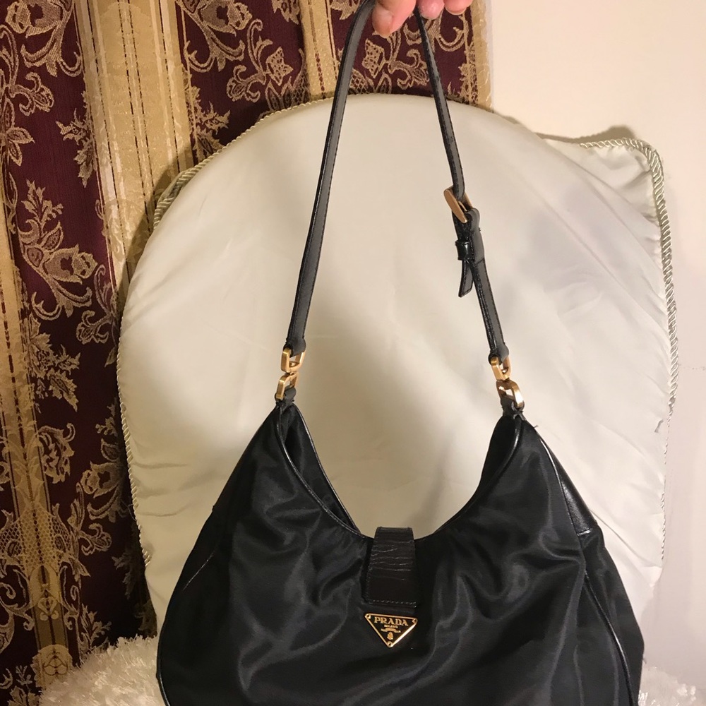Prada shoulder bag sold to Tradesy - Picture 6 of 7